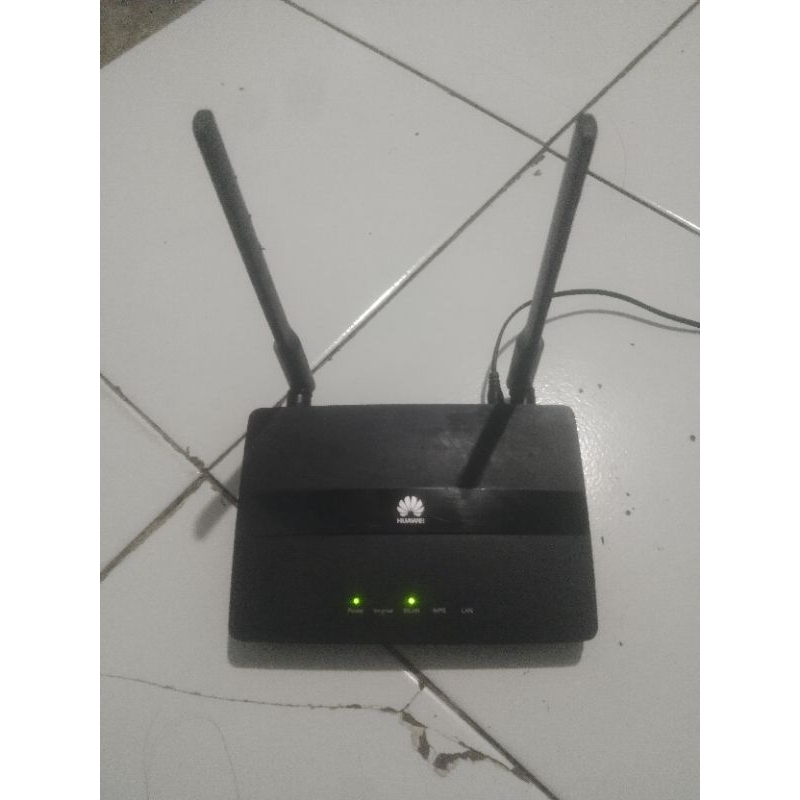 router wifi merk Huawei ws319