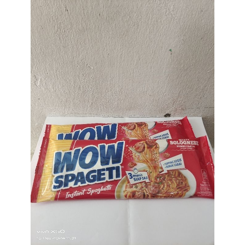 

Mie WOW Spageti rasa meaty bolognise