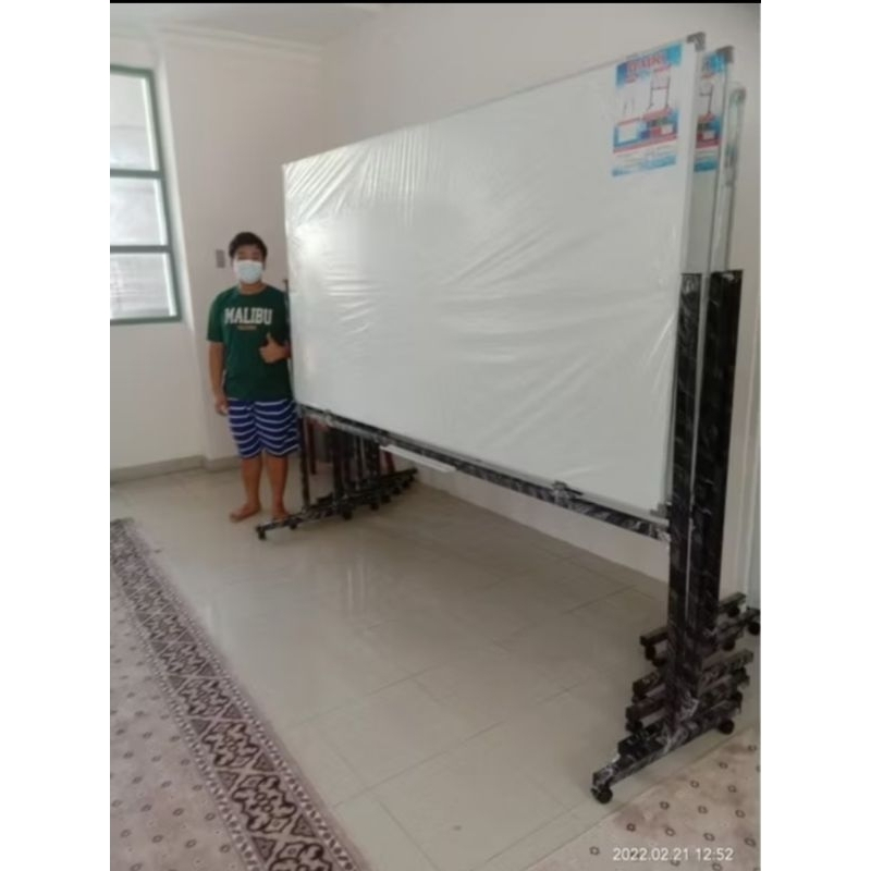 

Papan Tulis Whiteboard DAIKI Original Magnetic Single Face Standing 120 x 240 cm.