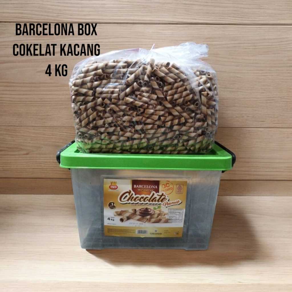 

Barcelona Astor mini box 4kg - Astor Mini - Jajan Lebaran - Jajan Natal