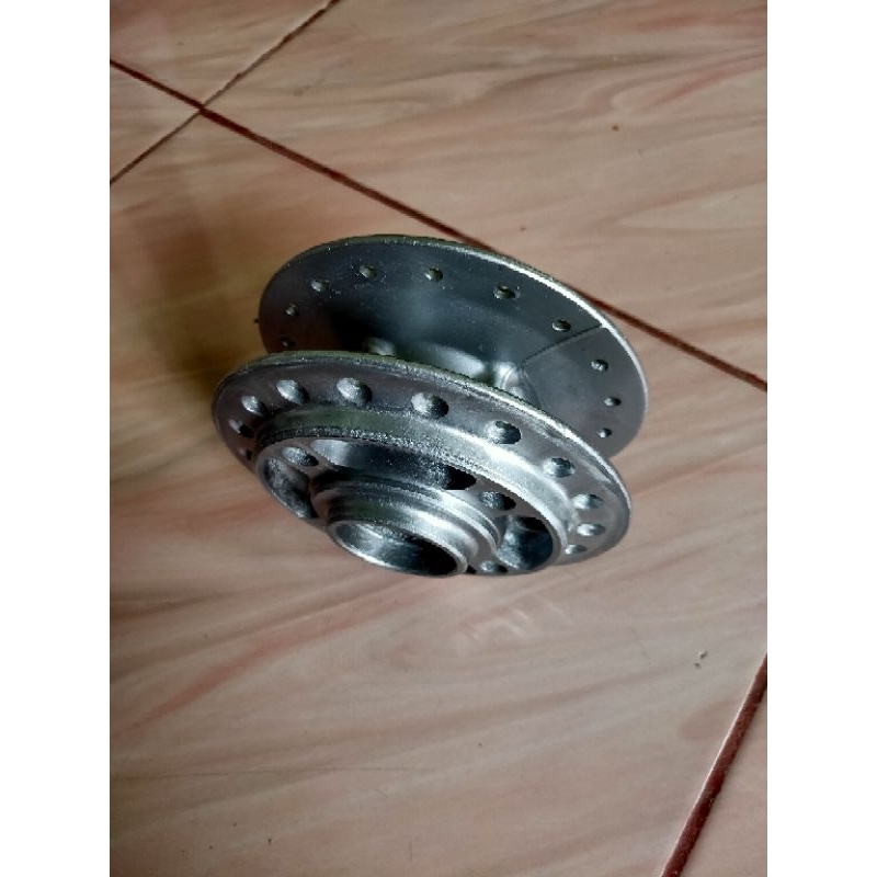 tromol depan Revo lama atau Revo lancip second ori