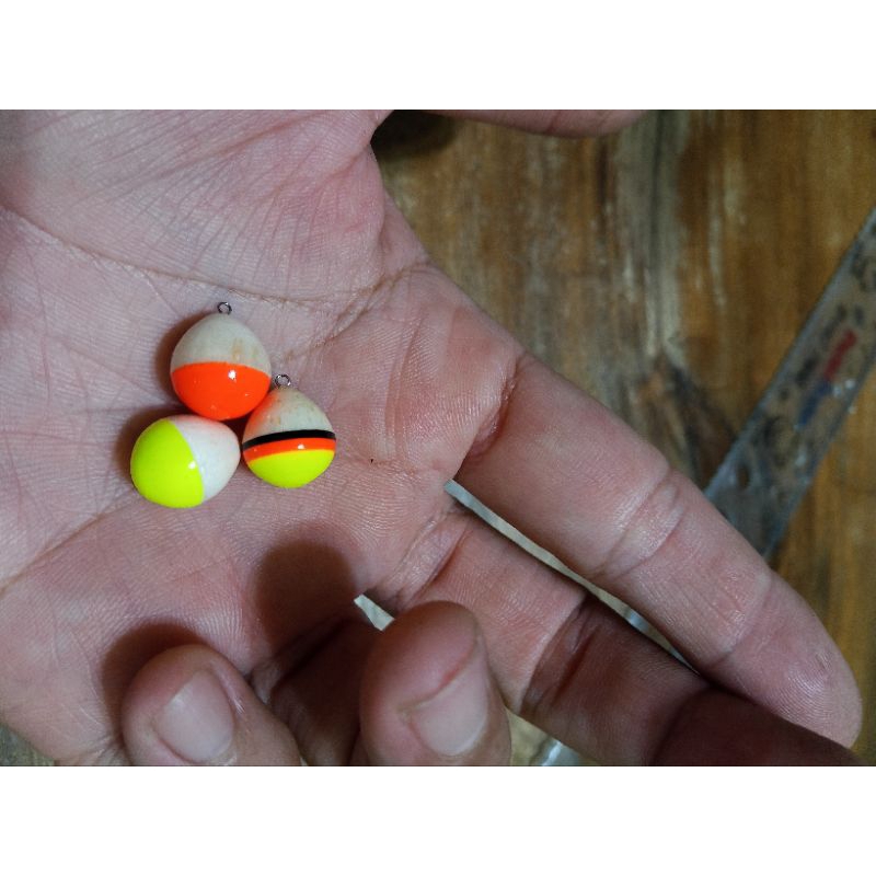 Pelampung Pancing Kayu Balsa Bulat per 1 buah