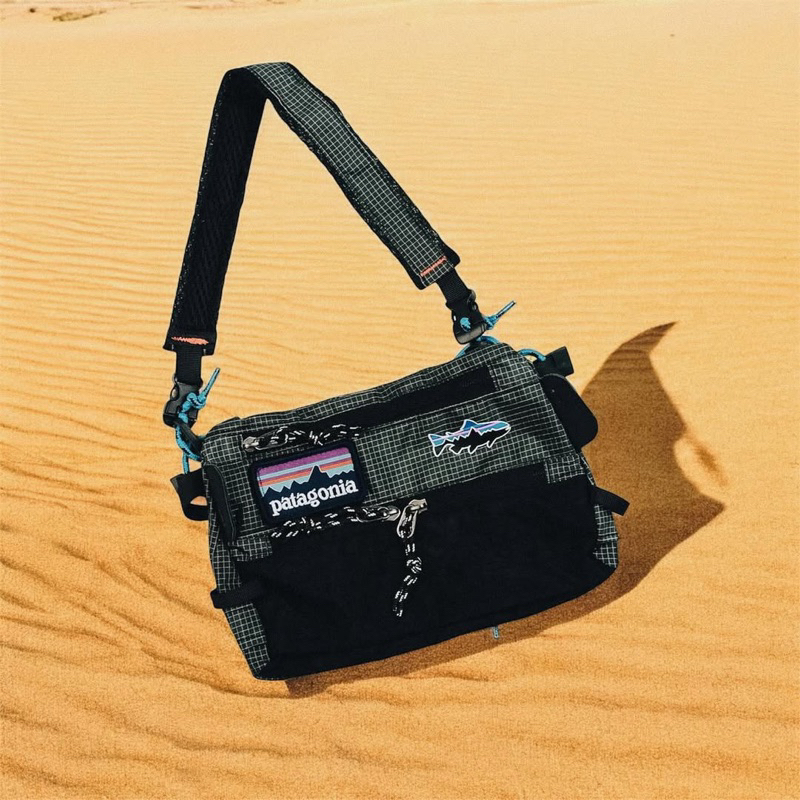 Patagonia Ultralight Zipper Fly Fishing Angler Crossbody Bag