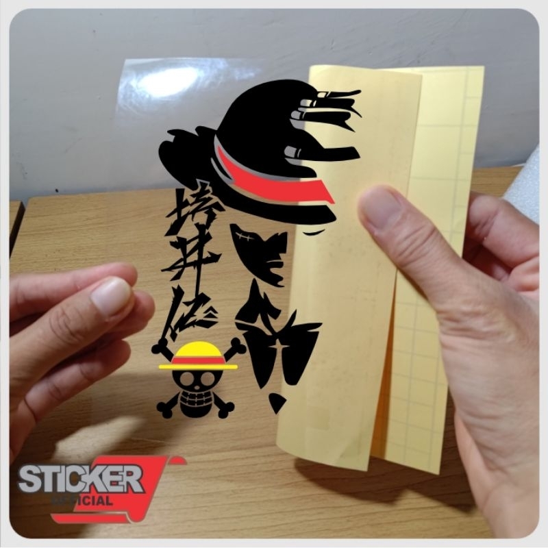 

sticker one piece mantulkan cahaya