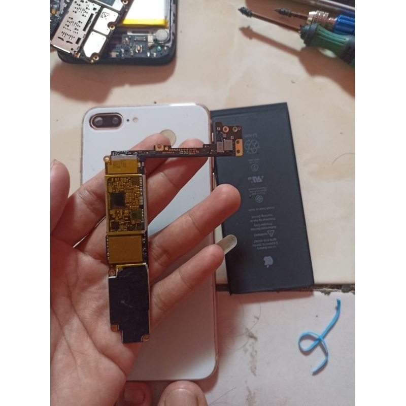 Iphone 8 plus matot tanpa lcd