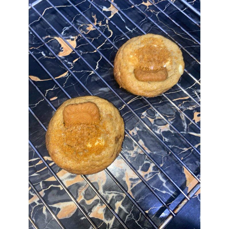 

Cookies lotus by KalovBake