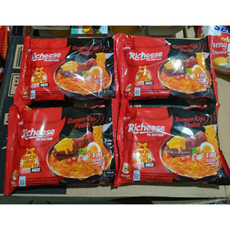 

Nabati Richeese mie kuah instan ramen keju pedas level 5 kemasan 67g