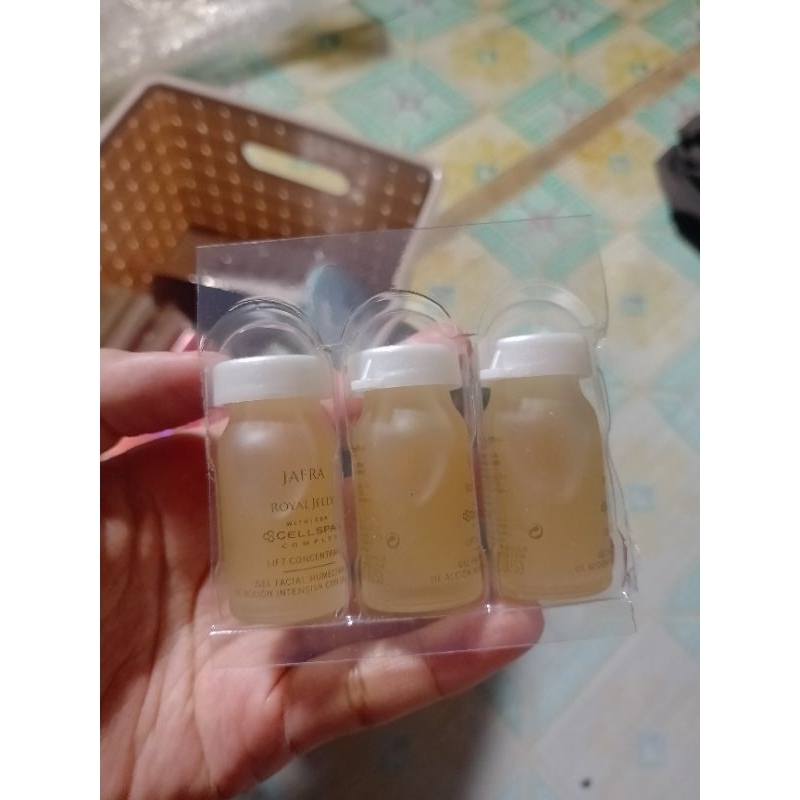 serum jafra