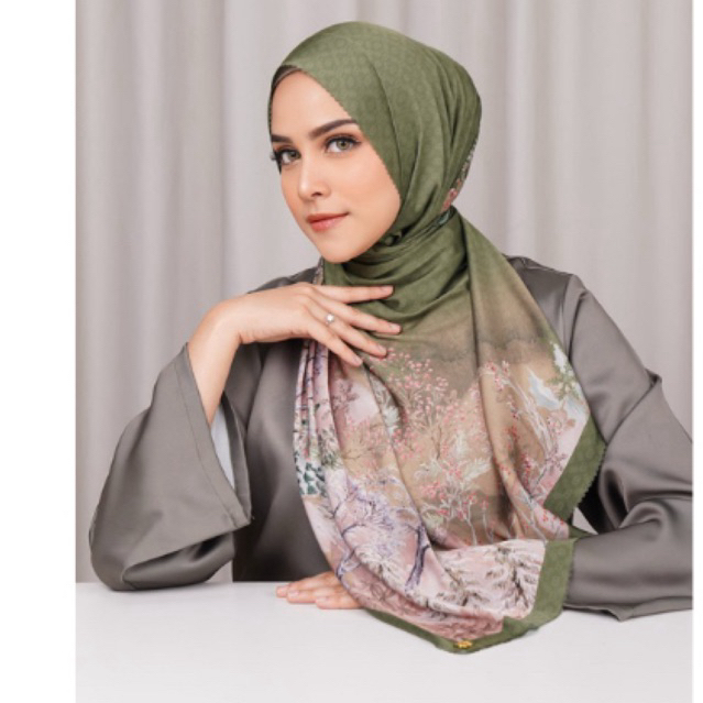 Holiday Buttonscarves Buttonscarves New Satin shawl spruce Di cari tas Bimu Jacquard rare di cari bu