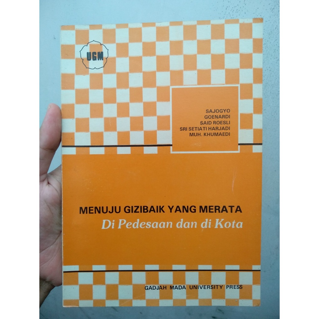 BUKU KESEHATAN MASYARAKAT MENUJU GIZIBAIK YANG MERATA DI PEDESAAN DAN DI KOTA