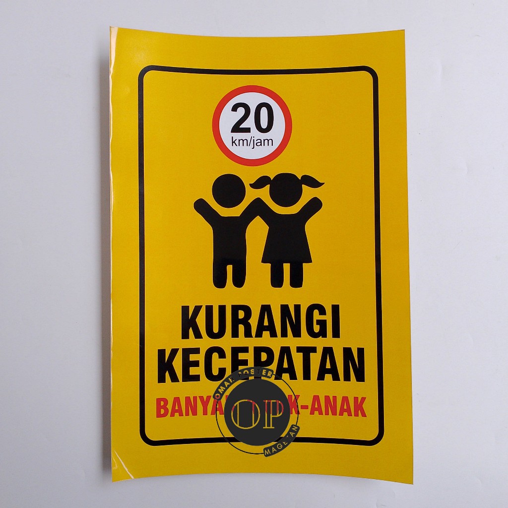 

Stiker Kurangi Kecepatan Banyak Anak-Anak - Stiker Vinyl