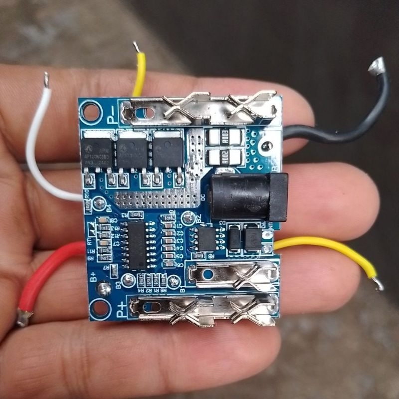 BMS BATERAI 21V LXT
