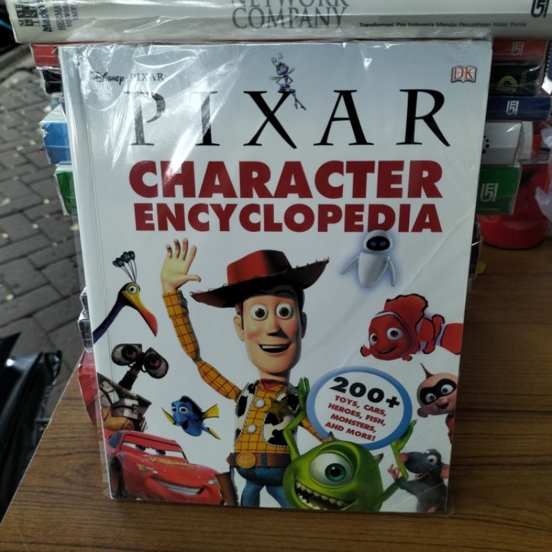 Disney PIXAR Character Encyclopedia * My Jumbobook Disney Character