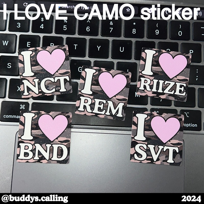 

I LOVE CAMO sticker