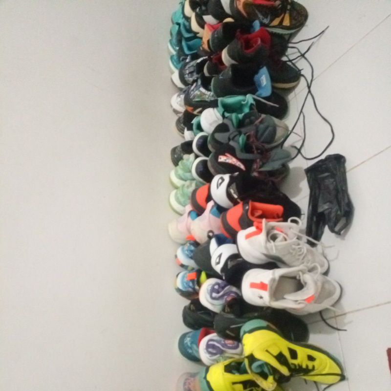 paket usaha sepatu basket