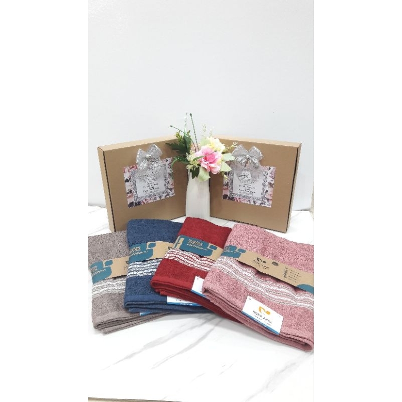 

hampers handuk dewasa premium/souvenir custom/souvenir handuk custom/souvenir ulang tahun/souvenir mengenang 100 hari/40 hari/souvenir kantor/souvenir hari guru