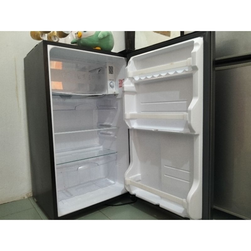 Kulkas 1 pintu Sharp