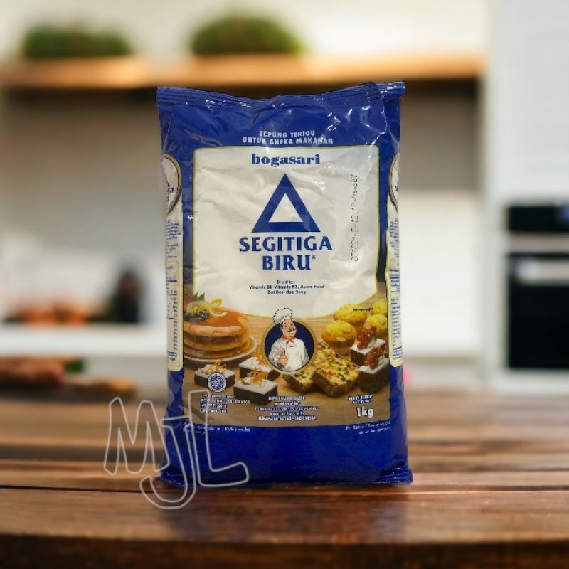

Tepung Segitiga Biru Premium 1kg