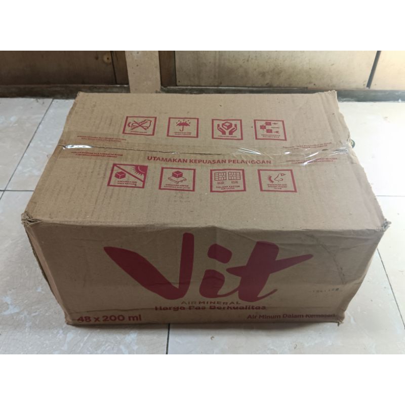 

Air Mineral Cup gelas Vit 48×200 ml (1dus isi 48pcs)