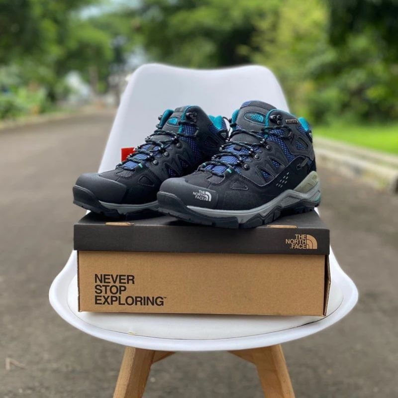 Sepatu Gunung TNF  The North Face Vibram Original BNIB Vietnam