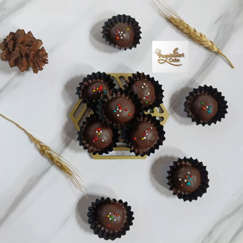 

Kue Kering Lebaran Spesial Coklat Ceria 600ml Beli 1 Toples Gratis 1 Kemasan Pouch Kue Ciklat Ceria