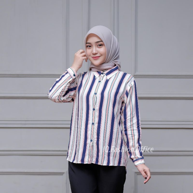 Kemeja Salur  PREMIUM QUALITY - Atasan Wanita Lengan Panjang Rayon Uniqlo Gaya Cantik Harga Asyikk