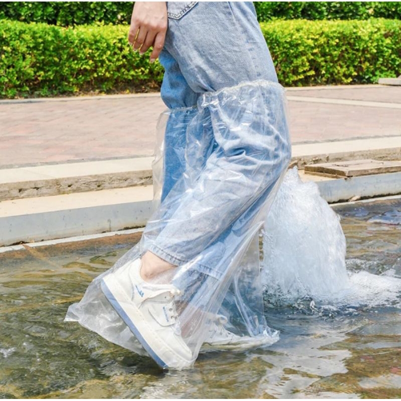cover plastik pelindung sepatu anti air sepasang