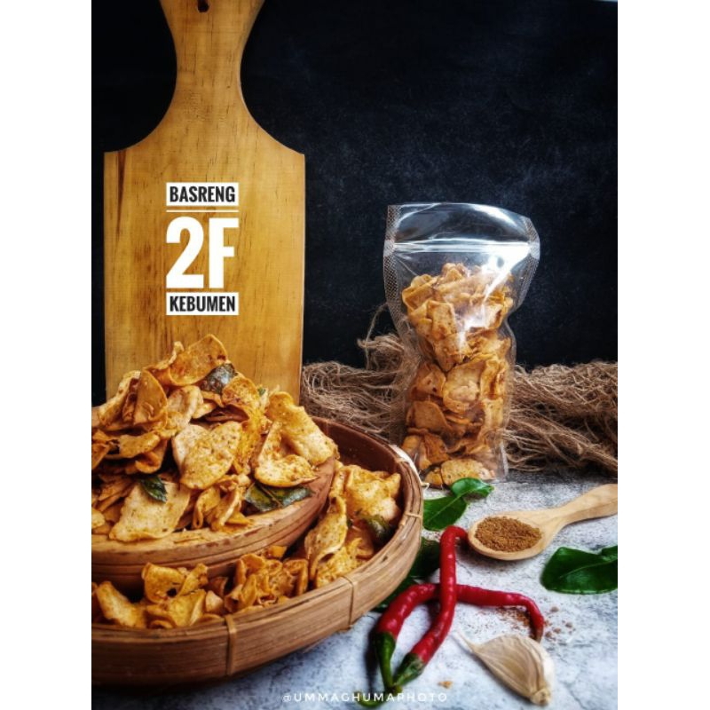 

basreng pedas daun jeruk kemasan pouch