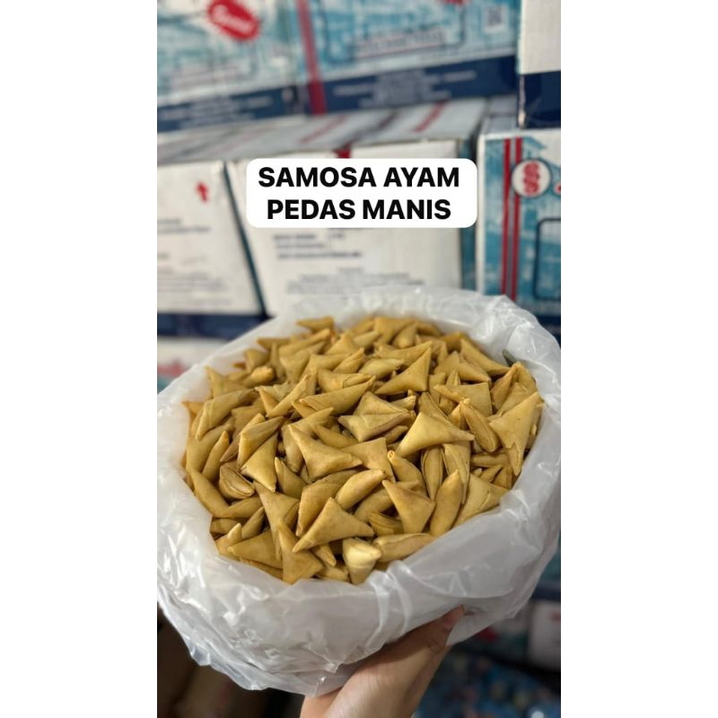 

SAMOSA SRIKAYA/PEDAS MANIS