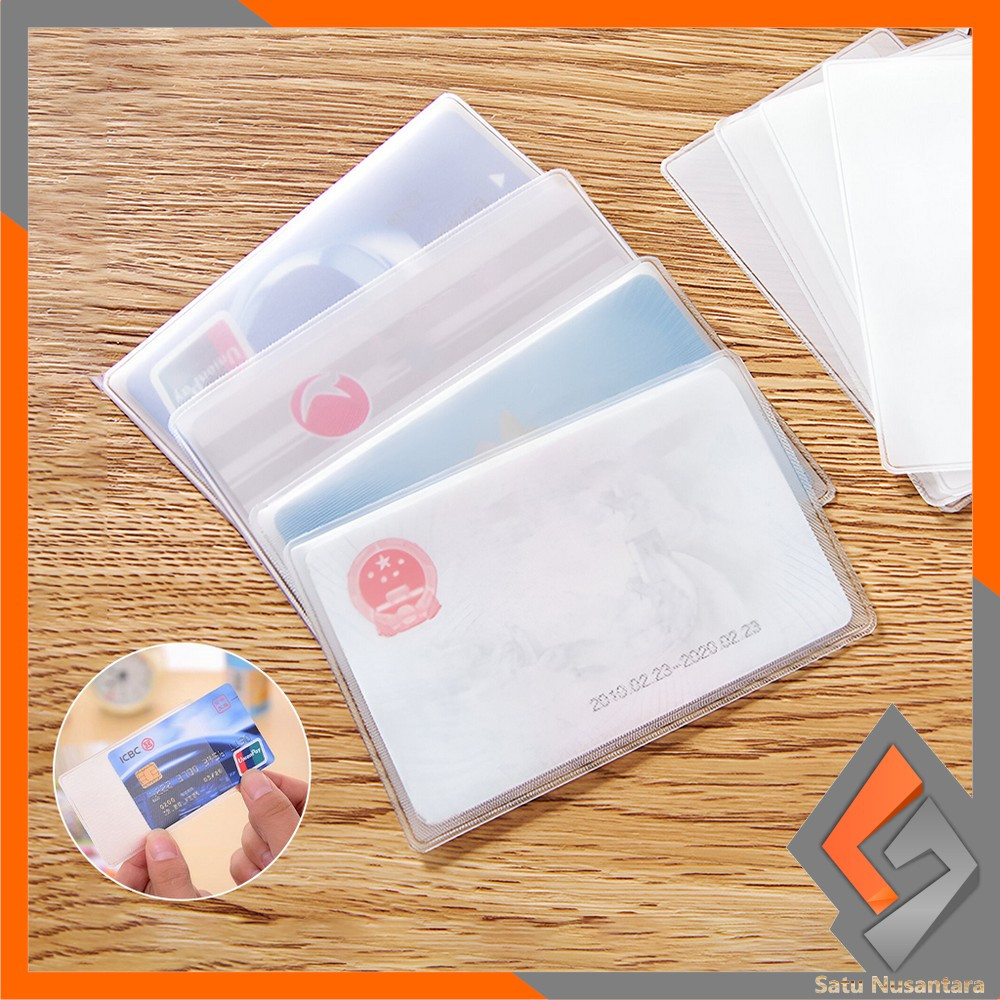 

SN-C1203 Plastik Pelindung Kartu ATM SIM KTP Transparan Sampul Cover Anti Gores / Sarung Pelindung Credit Card Tahan Air Serbaguna