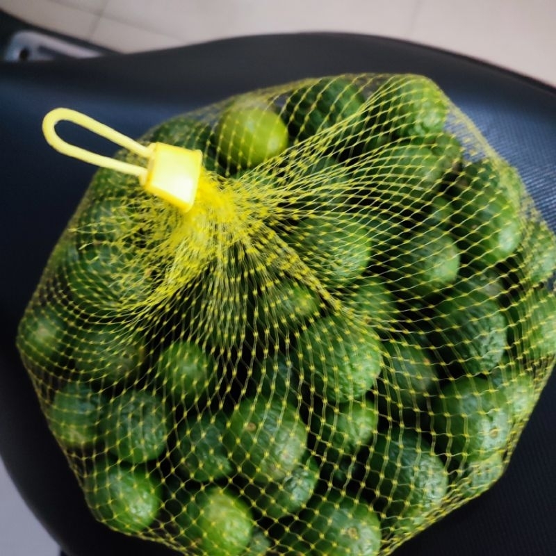 

jeruk limau / jeruk sambal (500g)