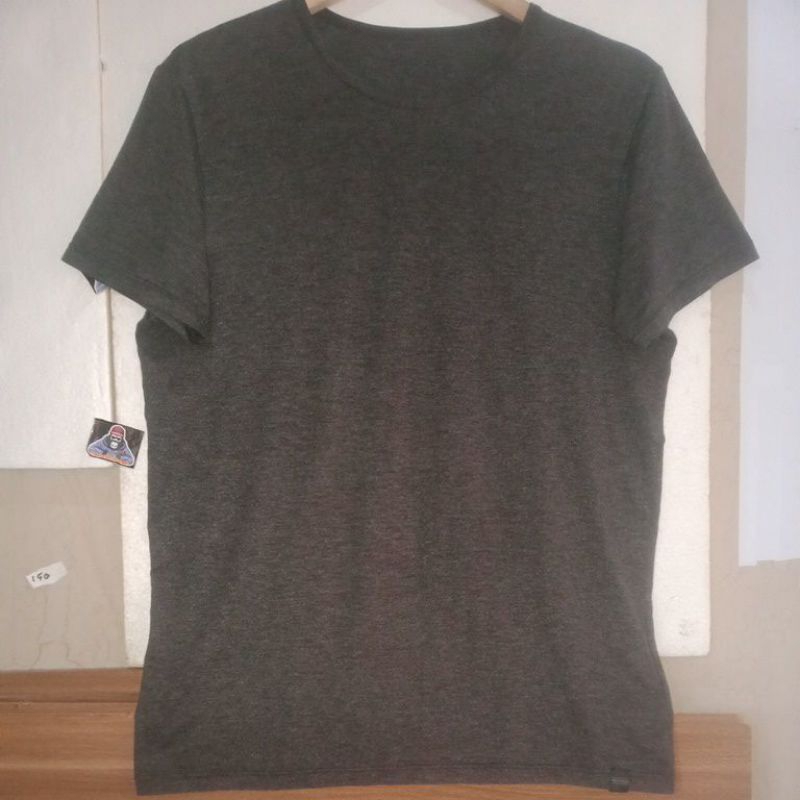 UNIQLO basic heattech t-shirt size L second original