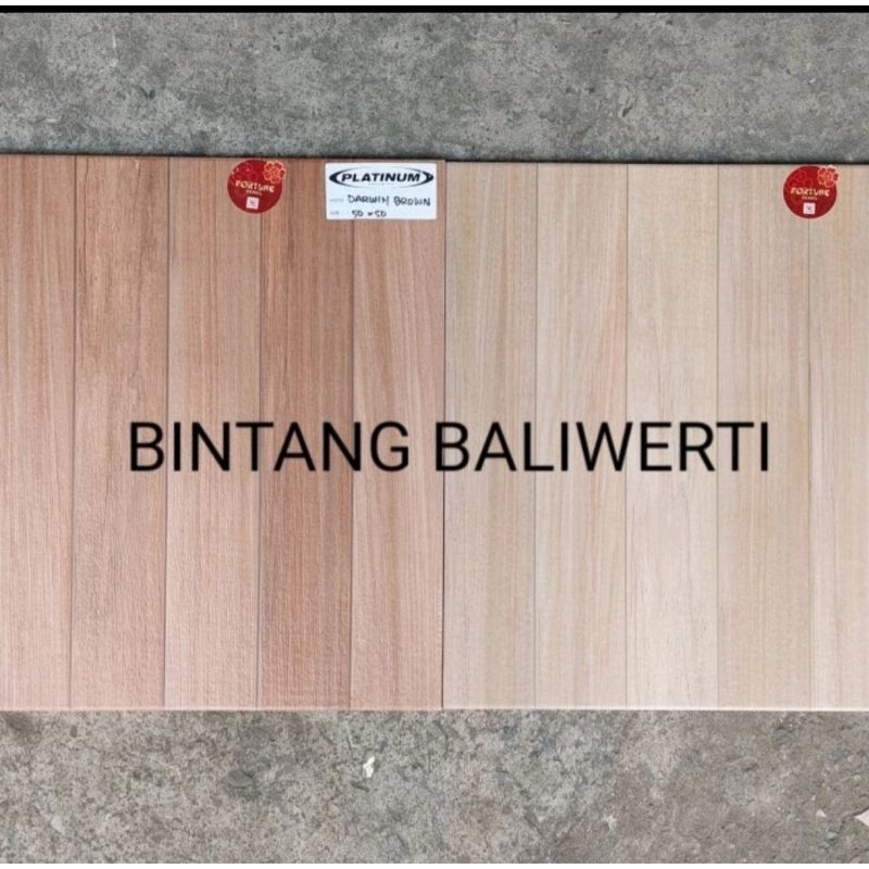 Keramik Platinum Darwin 50x50 / Keramik Motif Kayu