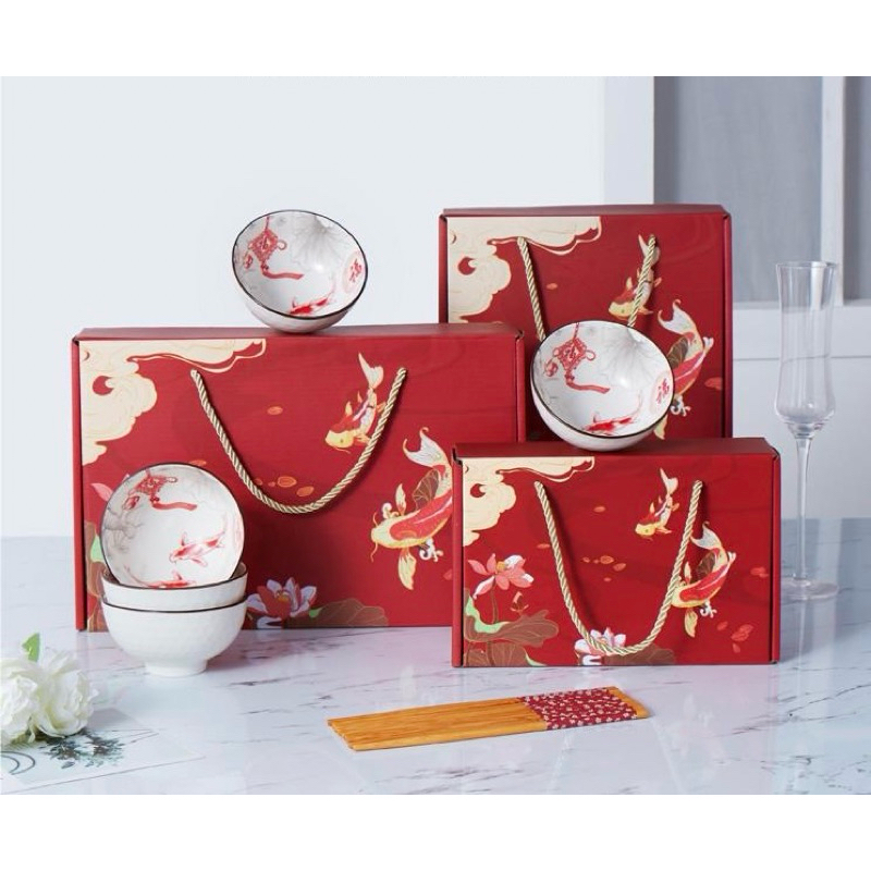 

hampers imlek motif ikan koi