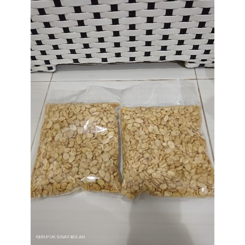 

KACANG KORO ASIN 200 GRAM//KACANG KORO ORI 200 GRAM