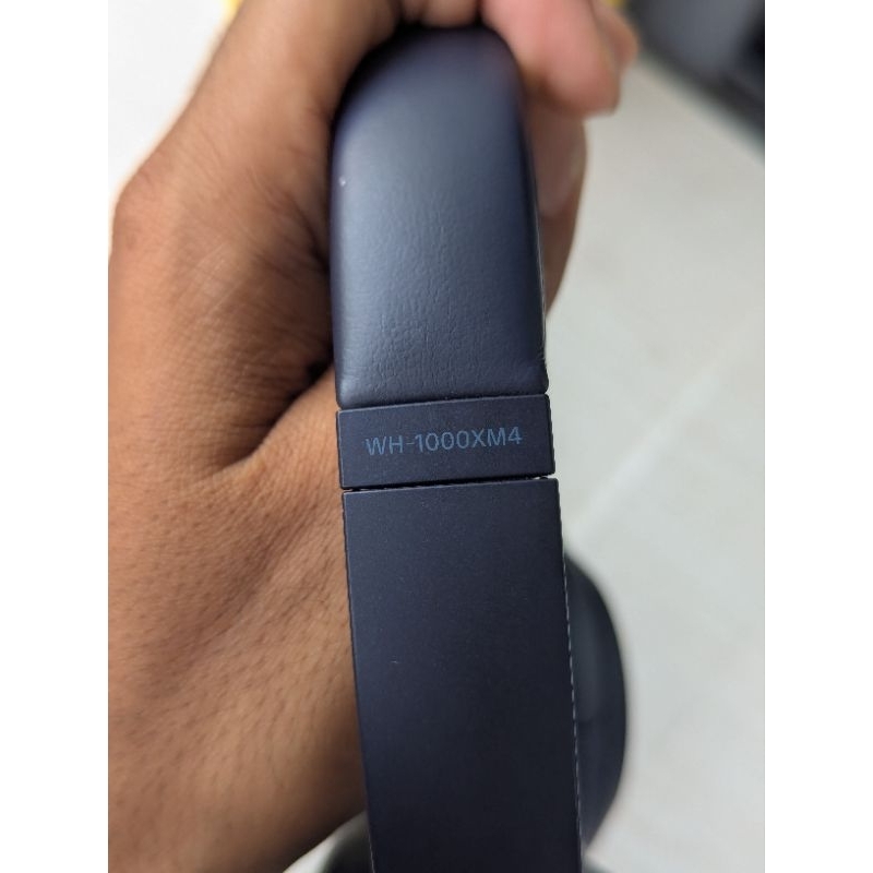 Sony WH-1000XM4