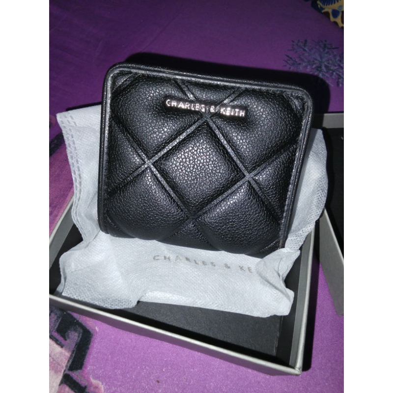 preloved dompet charless and keith
