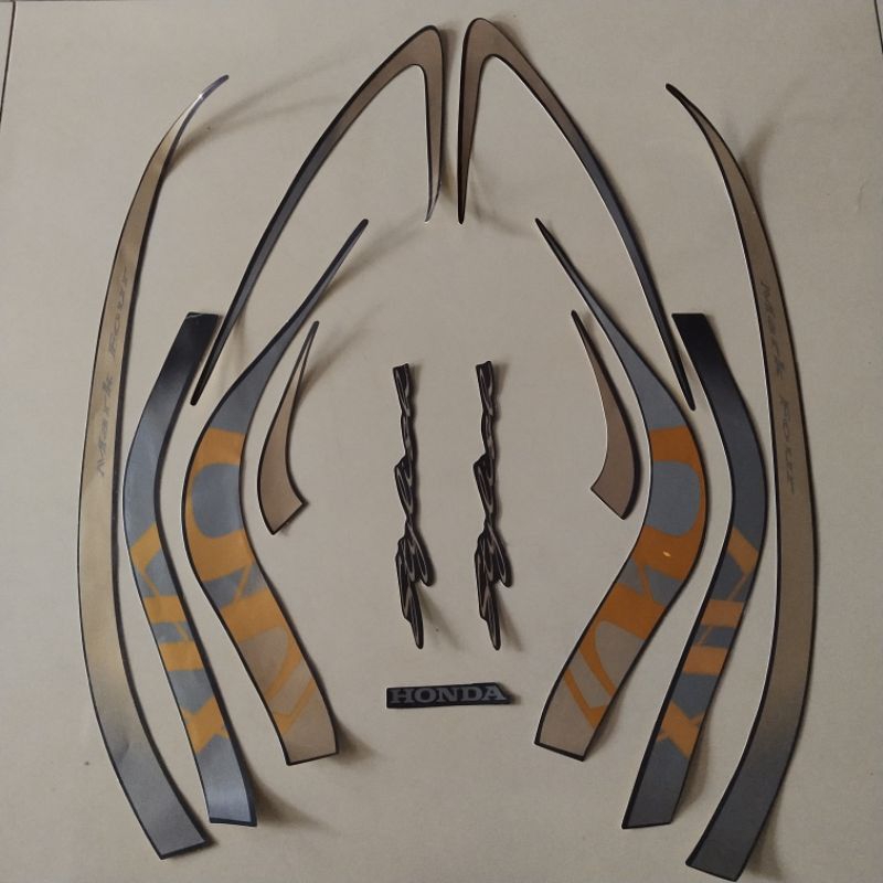 STICKER Striping HONDA SCOOPY 2021 Matte brown