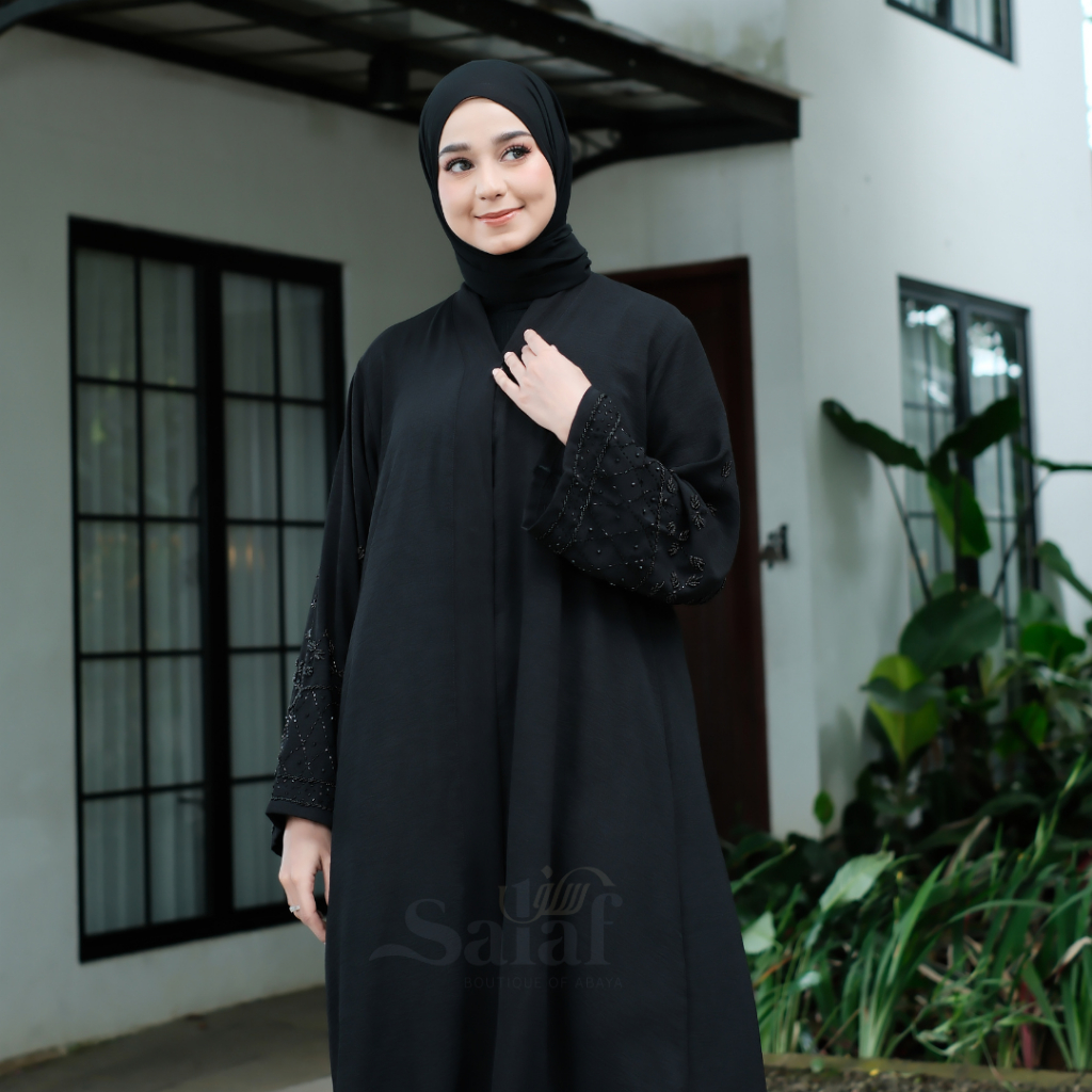 SALAF ABAYA HITAM BAHAN KRINKLE RESLETING DEPAN PAYET TANGAN BUSUI