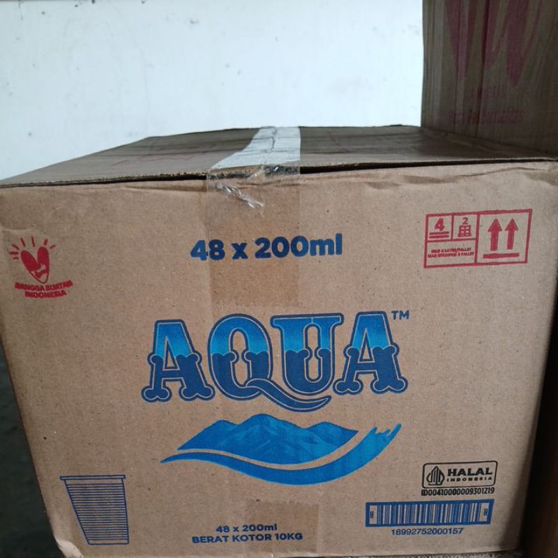 

Aqua Berat Kotor 48 x 200ml