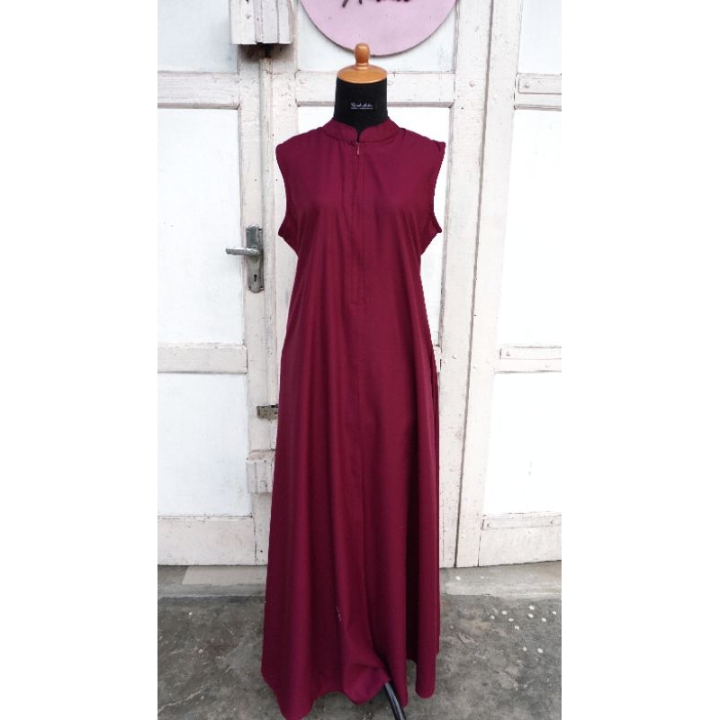 Gamis Inner (Tanpa Lengan) Maroon | Rumah Aisha