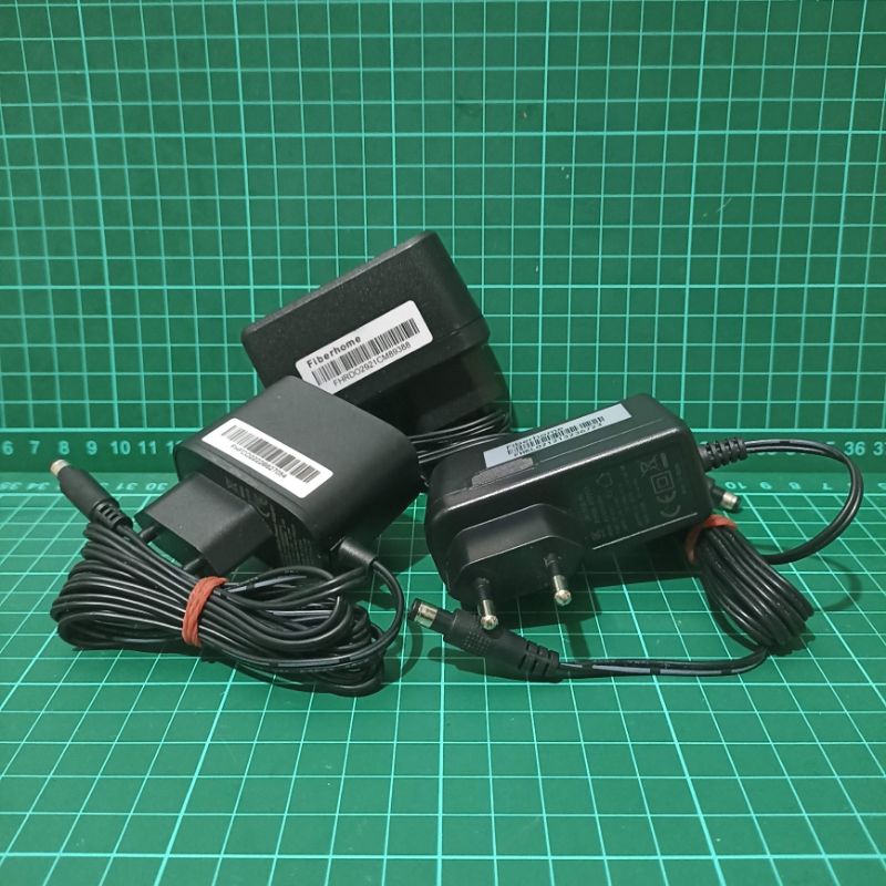ADAPTOR Fiberhome 12V 1,5A Original