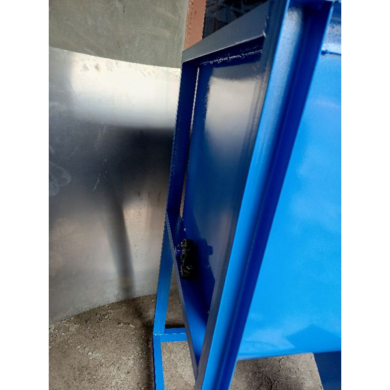 MESIN MIXER PENGADUK PAKAN TERNAK KAPASITAS 100-150KG