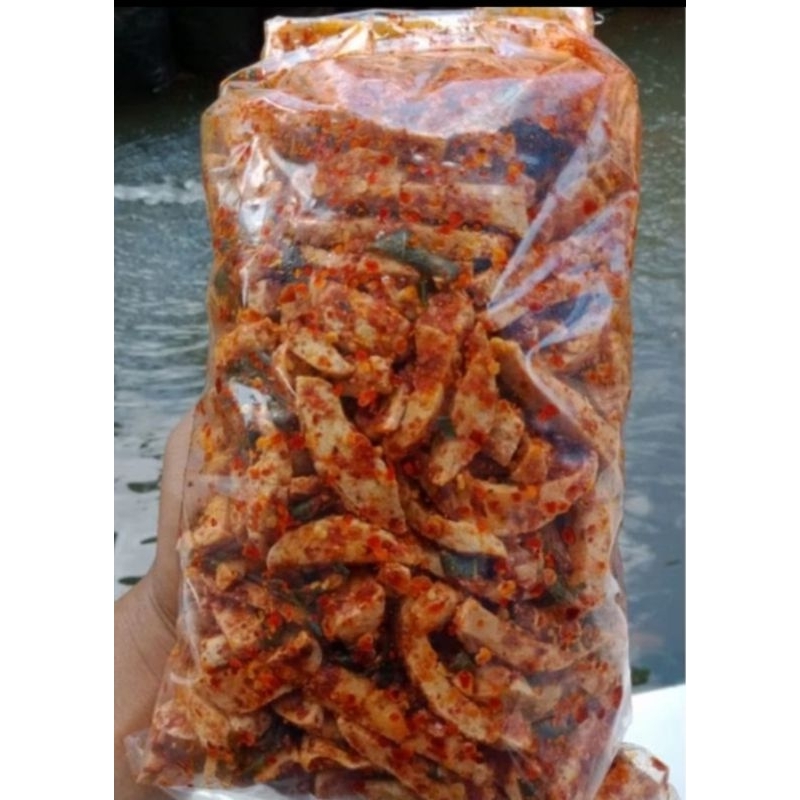 

Basreng baso goreng pedas daun jeruk