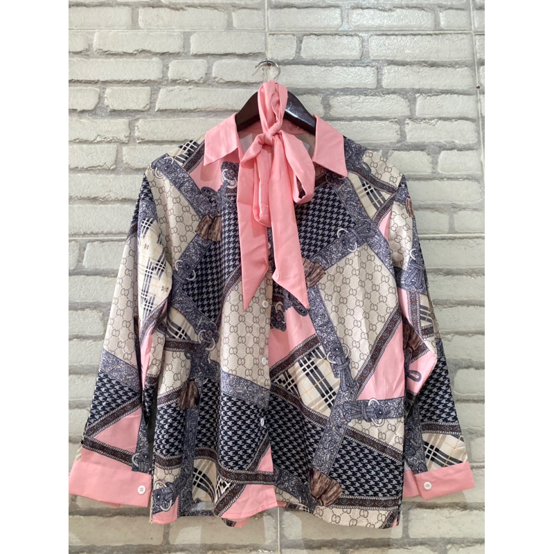 Gucci kemeja Wanita Pink dan Lengan Panjang