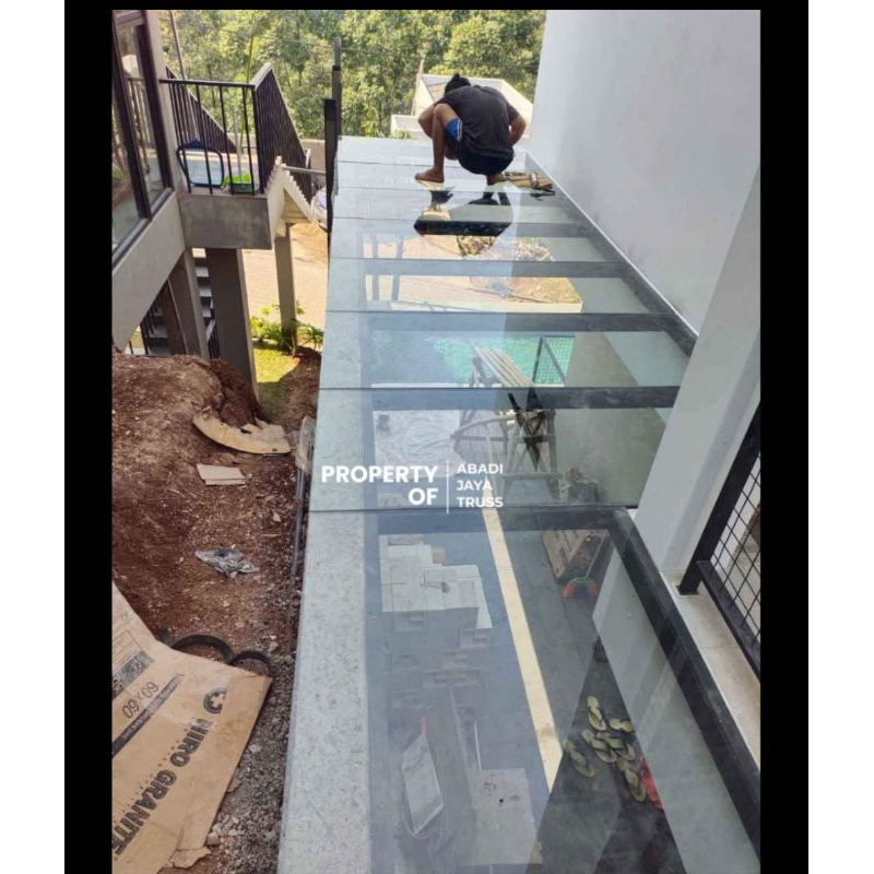 kanopi kaca tempread rangka besi holo 40x60