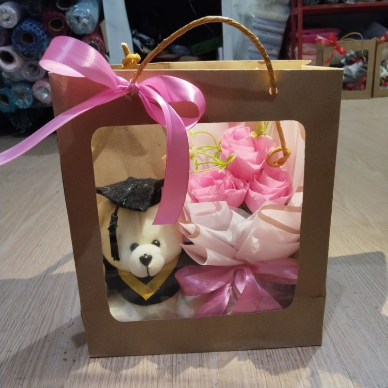 Hampers Wisuda (3in1) Tas + Boneka + Buket Gift Pelulusan Graduation Untuk Cewek Cowok Hampers