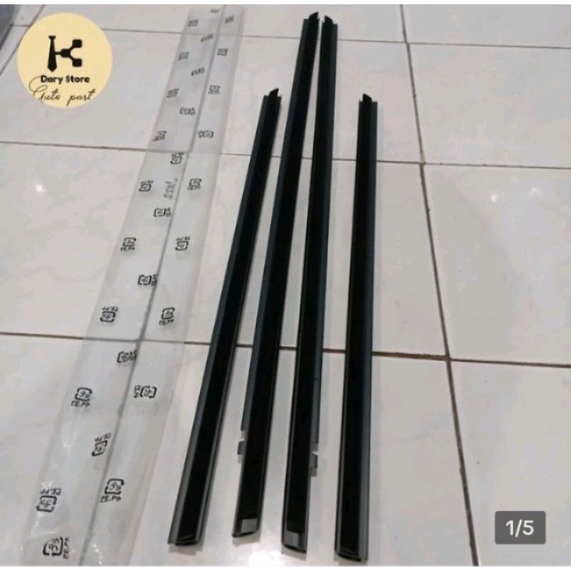1set Pelipit Kaca Luar Honda Jazz Ge8 2008-2014 Weather strip Pelipit Kaca Honda Jazz RS Original