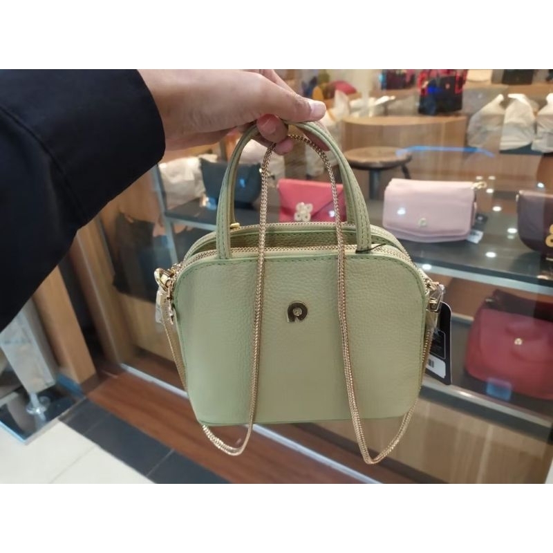 papillon k3567 like new