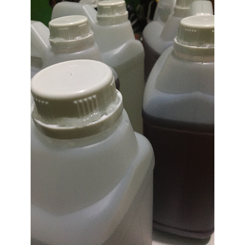 

jerigen 5L buah pisang batu